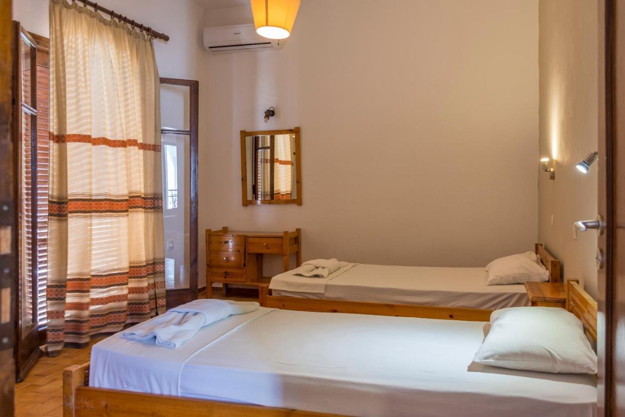 Quayside Village Hotel (Adults Only) Кавос Номер фото