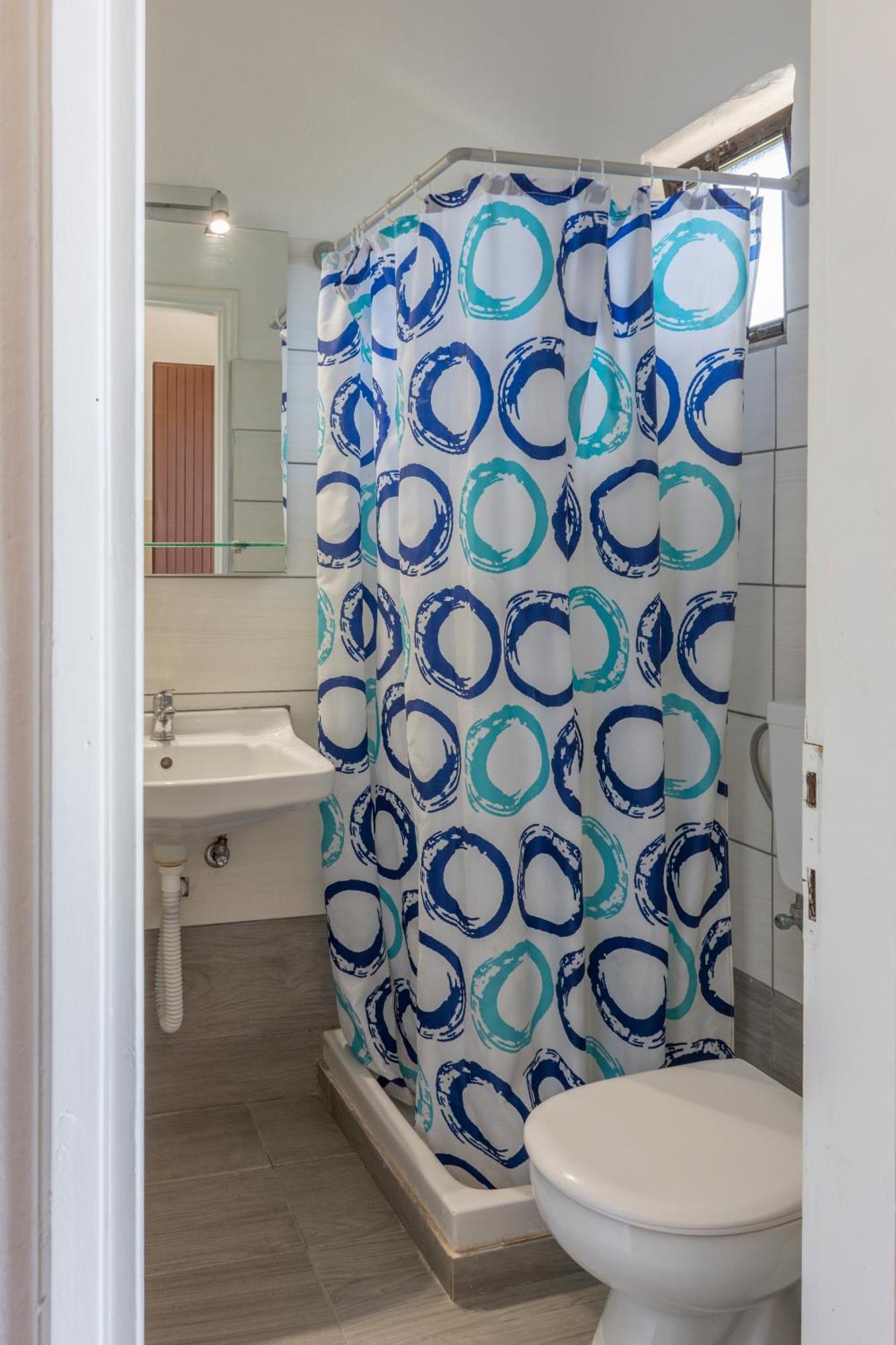 Quayside Village Hotel (Adults Only) Кавос Номер фото