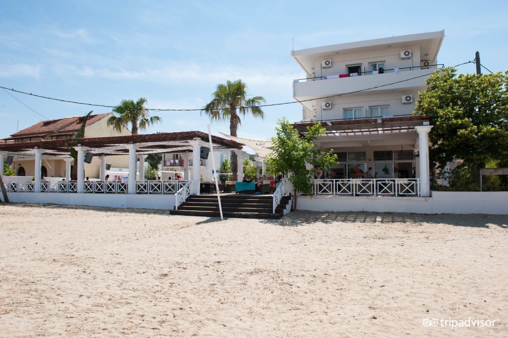 Quayside Village Hotel (Adults Only) Кавос Экстерьер фото